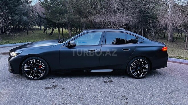 BMW i5-7