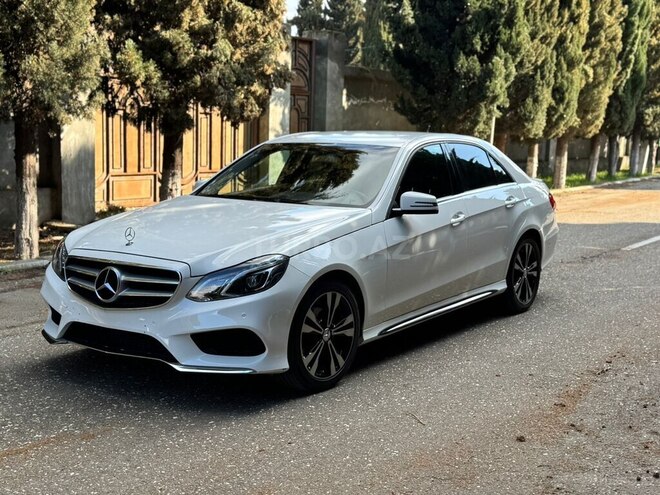 Mercedes E 220 2013, 333,400 km - 2.1 l - Bakı