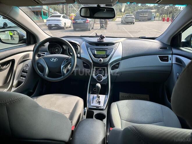 Hyundai Elantra 2012, 228,000 km - 1.8 l - Bakı