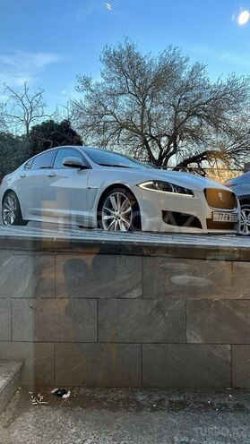 Jaguar XF-12
