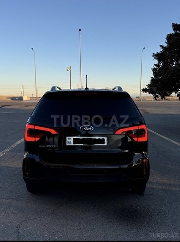 Kia Sorento-2