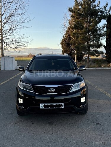 Kia Sorento-1