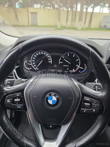 BMW 520 2018, 380,000 km - 2.0 л - Bakı