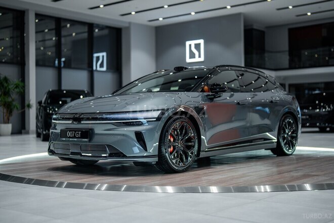 ZEEKR 007 GT-1
