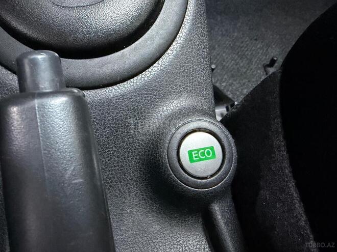 Nissan Note-13