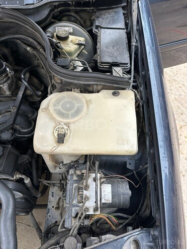 Mercedes C 200 1999, 413,382 km - 2.0 л - Yevlax