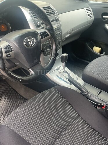 Toyota Corolla-3