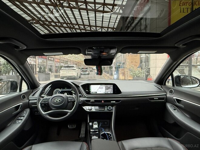 Hyundai Sonata-6