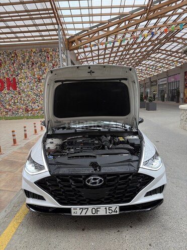 Hyundai Sonata-9