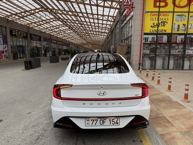Hyundai Sonata-18