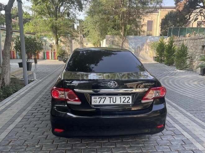 Toyota Corolla-4