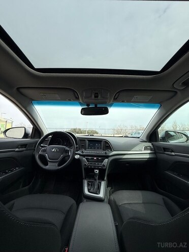 Hyundai Elantra 2017, 124,000 km - 2.0 л - Bakı