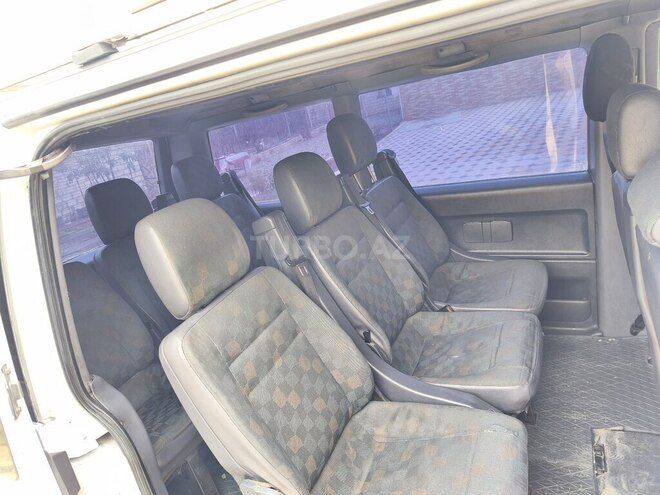 Mercedes Vito 112 CDI-4