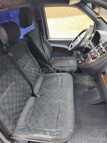 Mercedes Vito 112 CDI-6