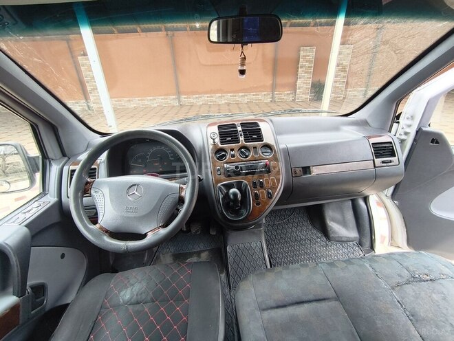 Mercedes Vito 112 CDI-7