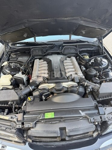 BMW  1998, 112,000 km - 5.4 l - Bakı