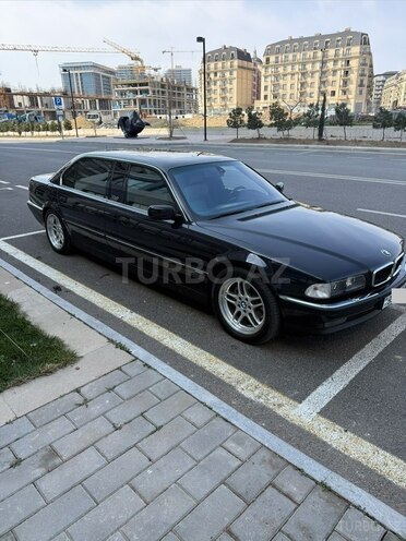 BMW  1998, 112,000 km - 5.4 l - Bakı