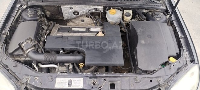 Opel Vectra 2003, 436,850 km - 2.2 l - Tovuz