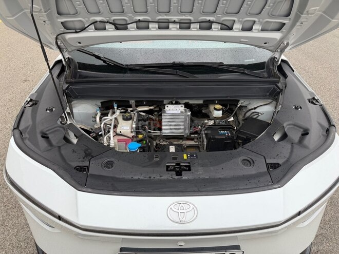 Toyota  2025, 19,647 km - 0.0 l - Gəncə