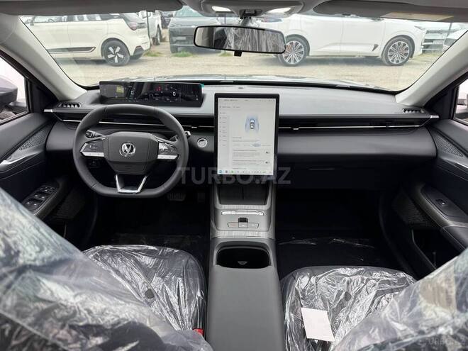 Changan Eado-18