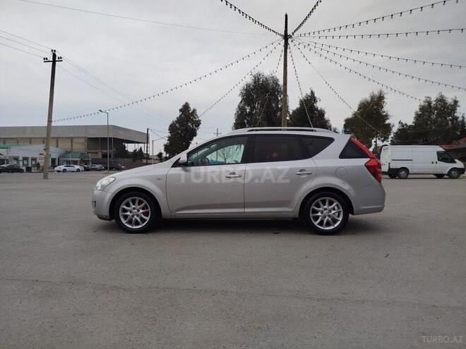 Kia  2008, 327,208 km - 1.6 l - Bakı