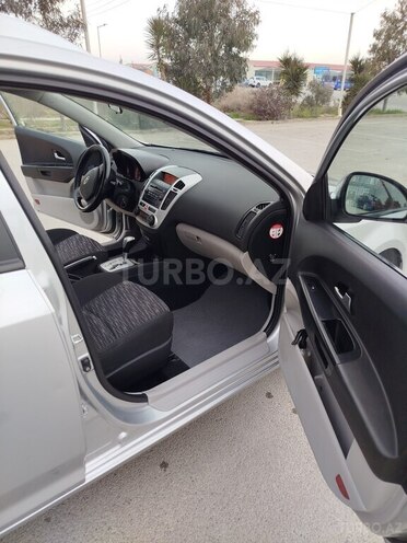Kia  2008, 327,208 km - 1.6 l - Bakı