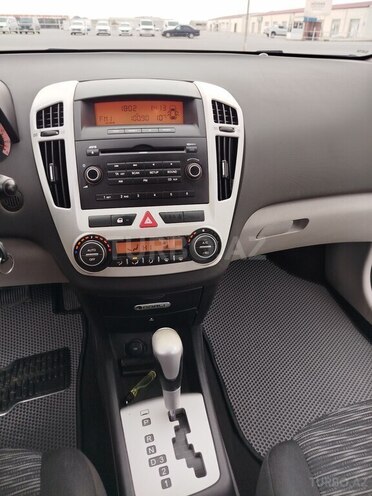 Kia  2008, 327,208 km - 1.6 l - Bakı