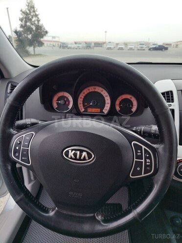Kia  2008, 327,208 km - 1.6 l - Bakı