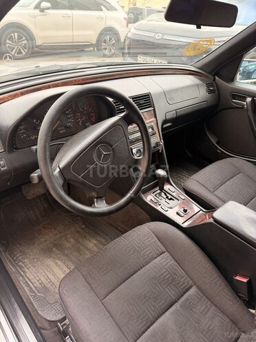 Mercedes C 200 1998, 376,589 km - 2.0 l - Bakı