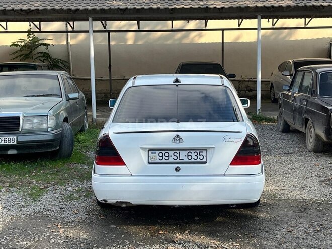 Mercedes C 180 1995, 321,540 km - 1.8 l - Xudat