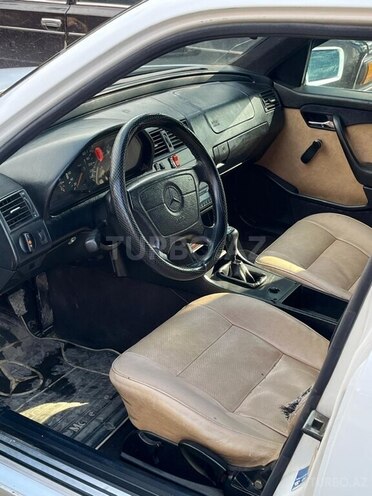 Mercedes C 180 1995, 321,540 km - 1.8 l - Xudat