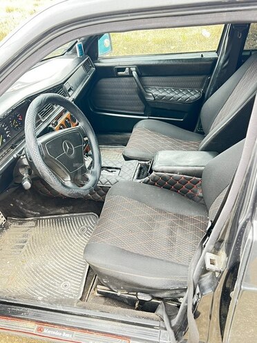 Mercedes 190 1993, 330,000 km - 2.0 l - Bərdə