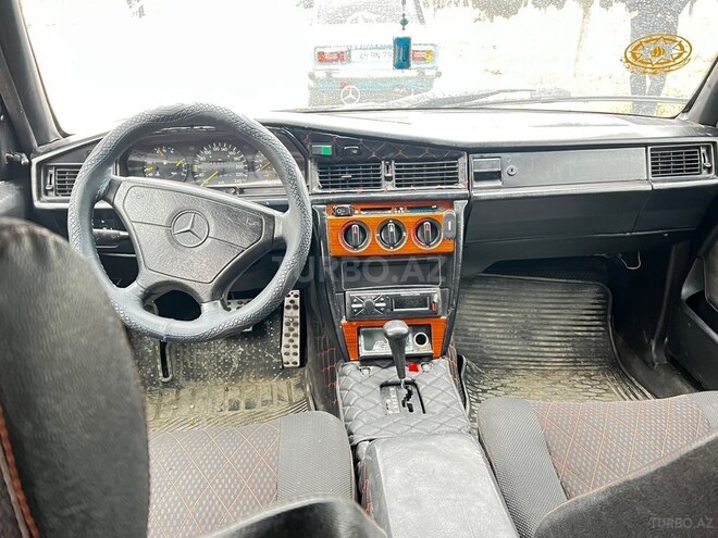 Mercedes 190 1993, 330,000 km - 2.0 l - Bərdə