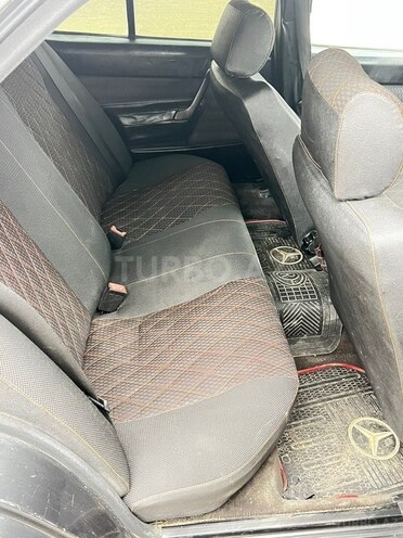 Mercedes 190 1993, 330,000 km - 2.0 l - Bərdə
