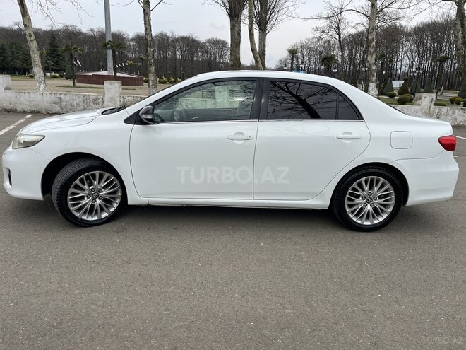 Toyota Corolla-3