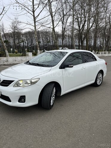 Toyota Corolla-2