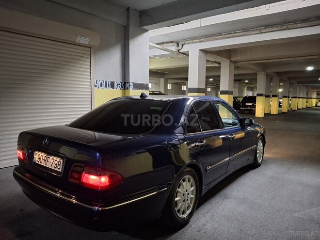 Mercedes E 270 2002, 469,076 km - 2.7 l - Xırdalan