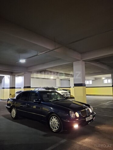 Mercedes E 270 2002, 469,076 km - 2.7 l - Xırdalan