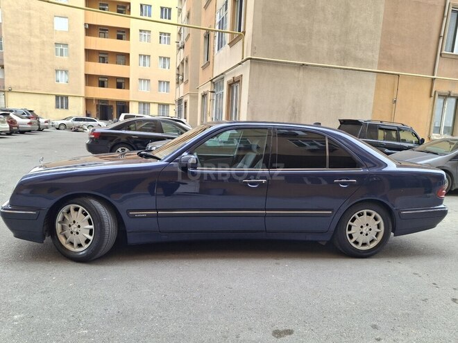 Mercedes E 270 2002, 469,076 km - 2.7 l - Xırdalan