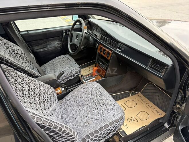 Mercedes 190 1992, 228,000 km - 2.0 l - Bakı