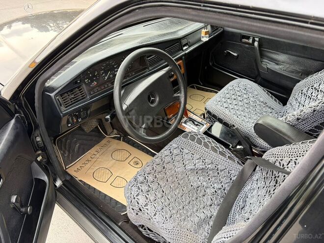 Mercedes 190 1992, 228,000 km - 2.0 l - Bakı
