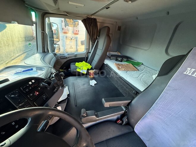 Mercedes Actros 1844-4