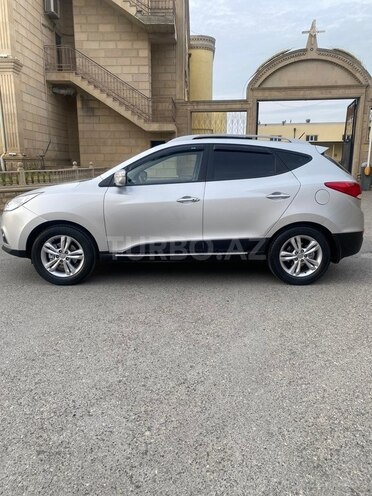 Hyundai ix35 2011, 207,000 km - 2.0 l - Bakı