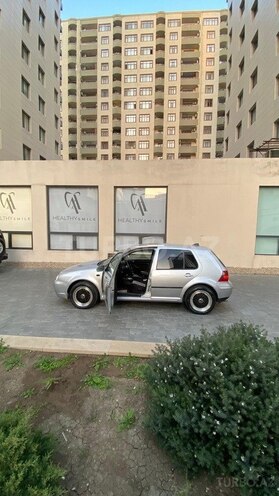 Volkswagen Golf 2003, 220,000 km - 2.0 l - Bakı