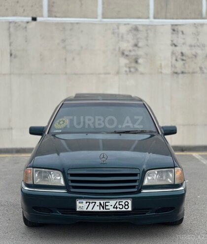 Mercedes C 230 1997, 240,000 km - 2.3 l - Sumqayıt