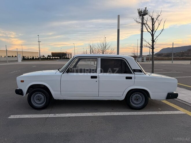 LADA (VAZ) 2107 2009, 11,000 km - 1.6 l - Bakı