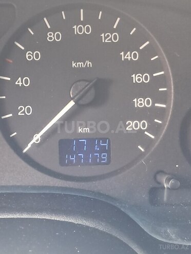 Opel Astra-11