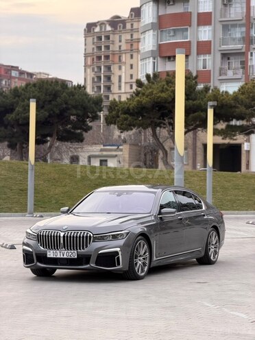 BMW 740-6