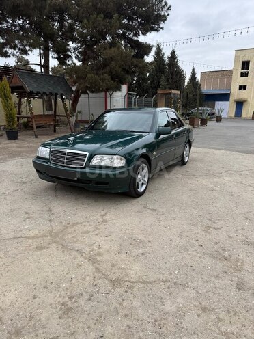 Mercedes C 240 1999, 299,700 km - 2.6 л - Bakı