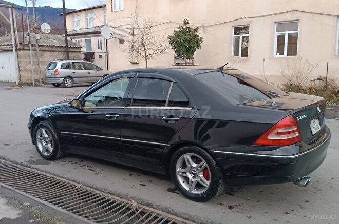 Mercedes C 240-8
